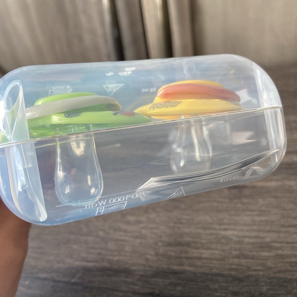 Tommee Tippee Pacifiers NWT 6-18months - Picture 5 of 5